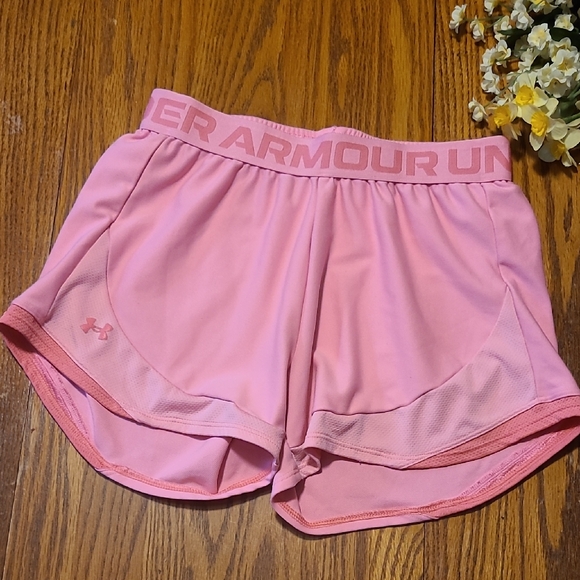 Under Armour Pants - Under Armour Athletic Pink Shorts - Ladies XS
